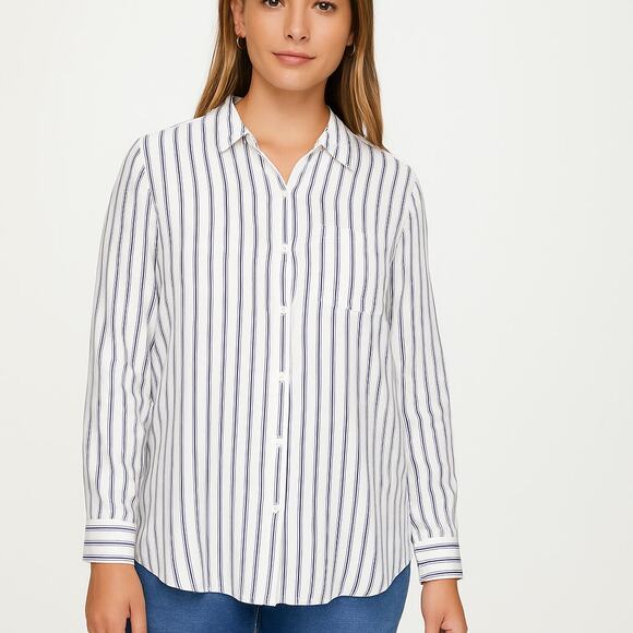 Sunday Best Aritzia SZ S White With Blue Stripes Soft Button Down Shirt - Picture 1 of 5